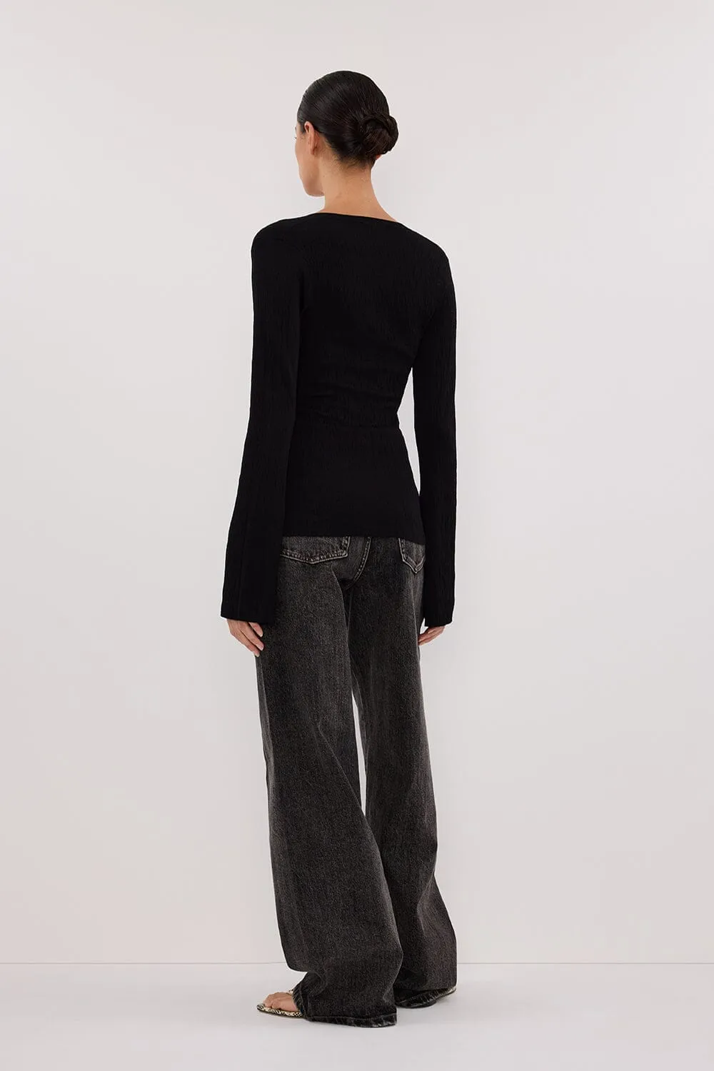 ALIAS BLACK LONG SLEEVE KNIT TOP