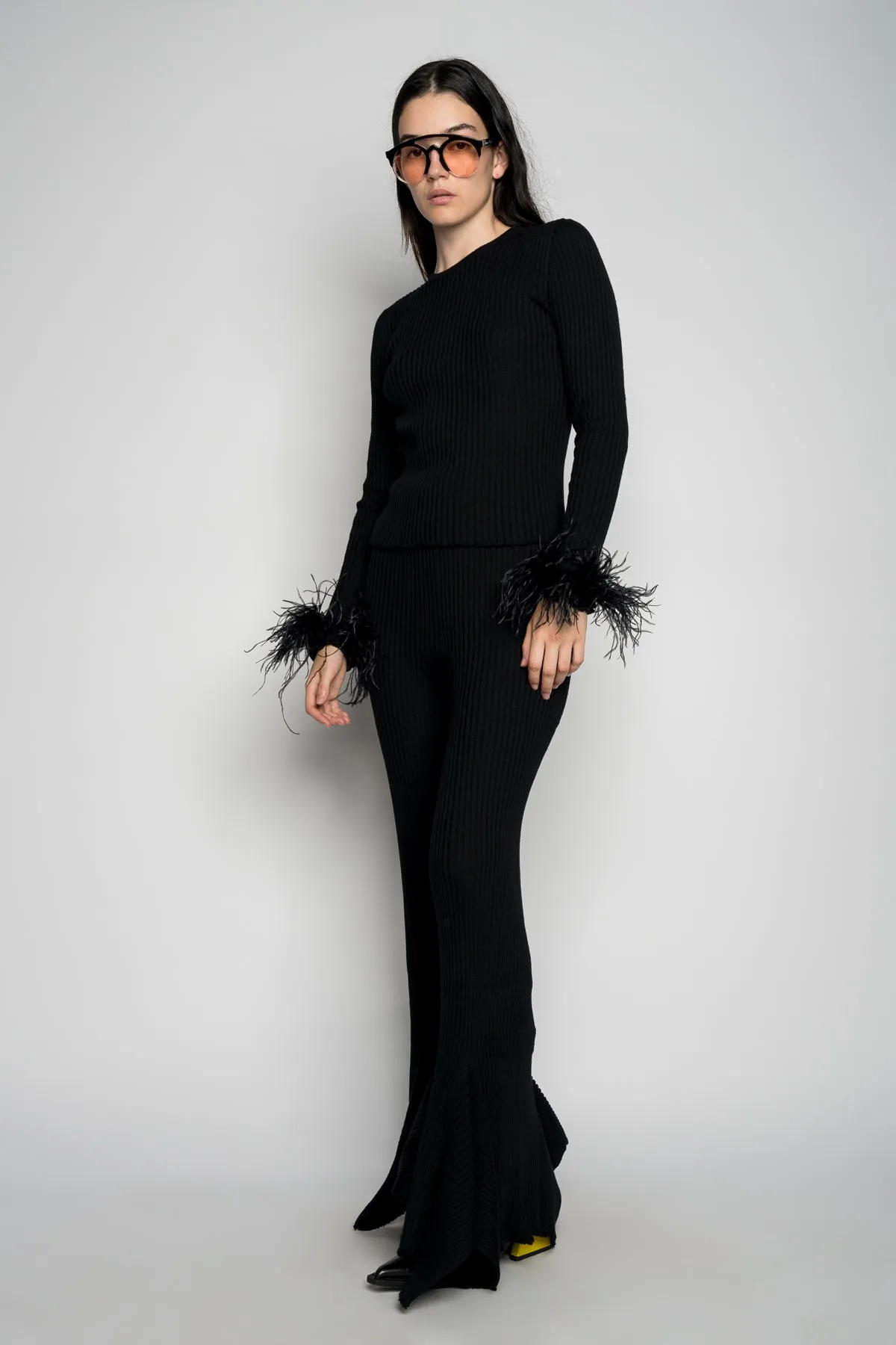 BLACK MERINO WOOL FITTED TOP WITH FEATHERS