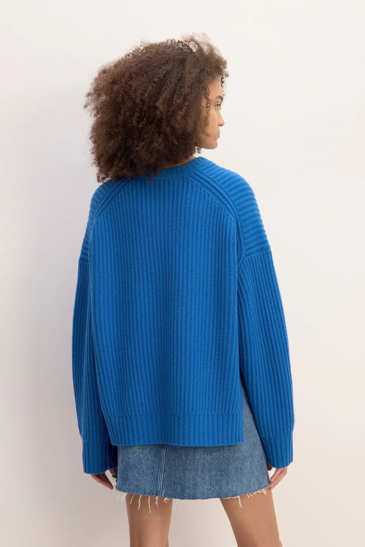 BLUE KNIT JUMPER