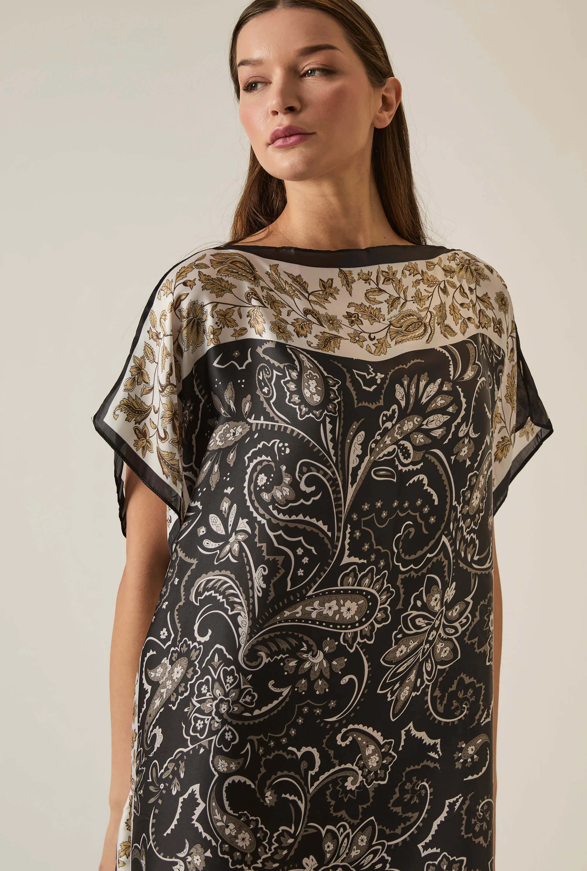 Floral Paisley Maxi Black Kaftan