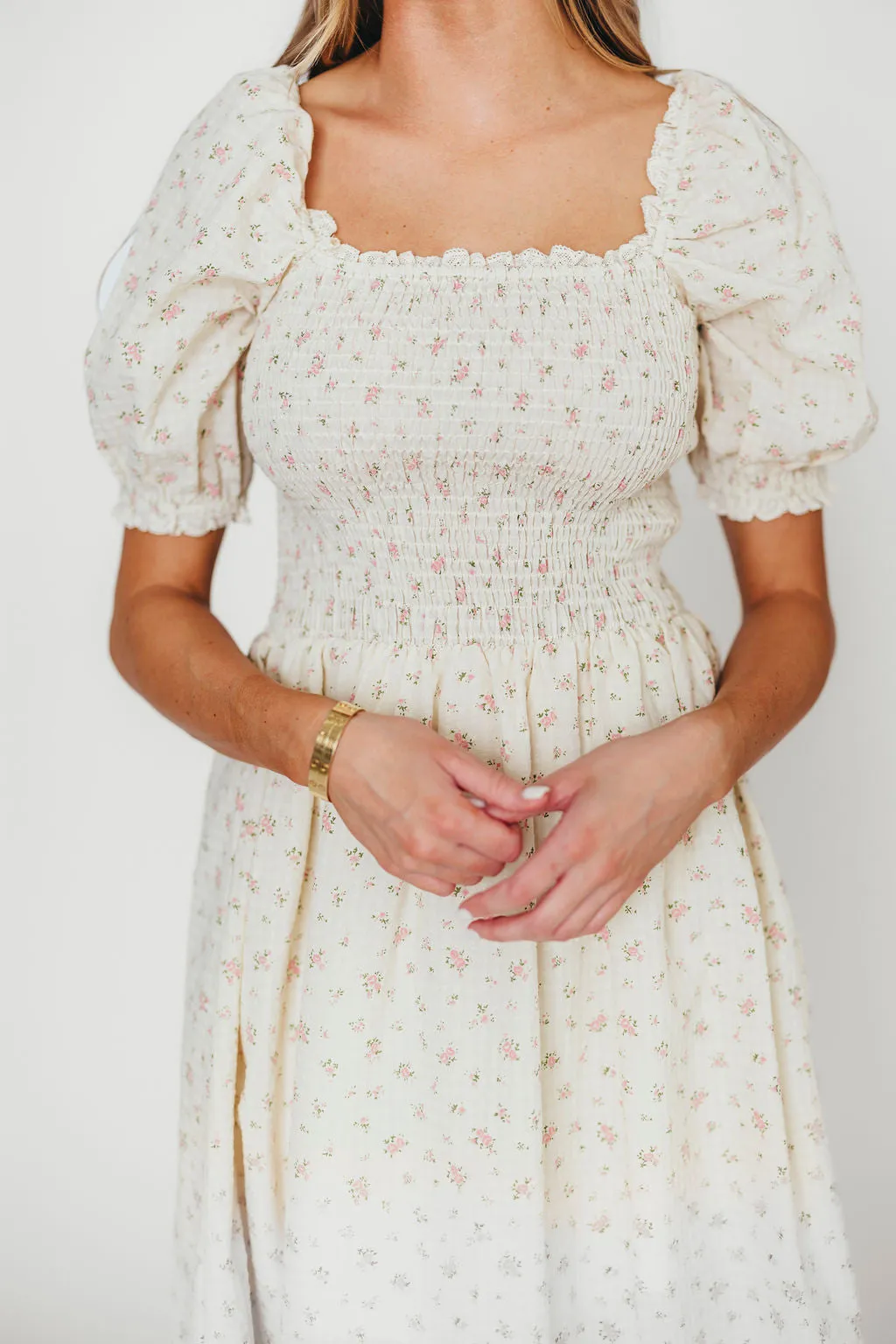 Kinsley Ditsy Floral Smocked Midi Dress in Pink