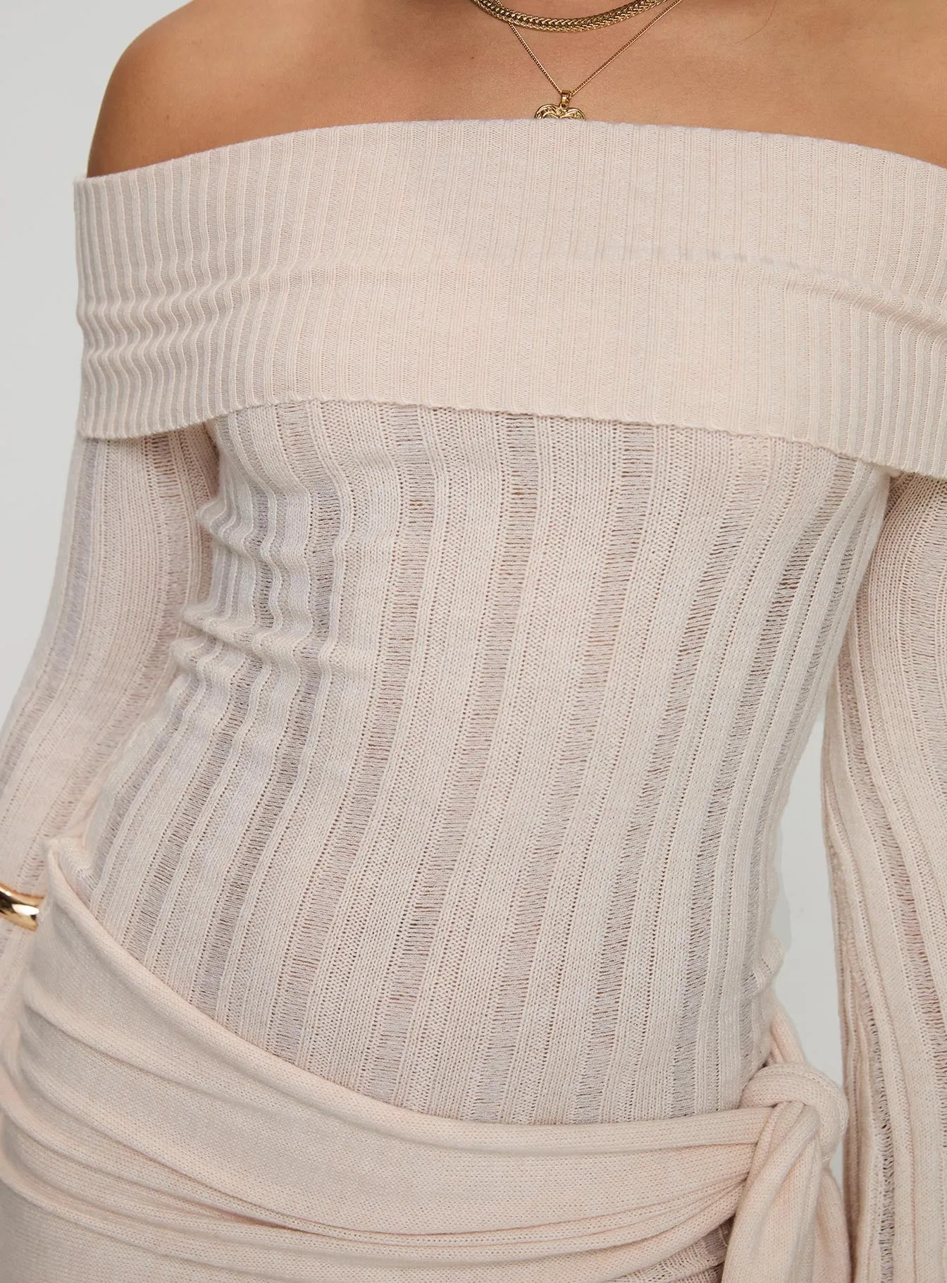 Oalie Off The Shoulder Mini Dress Cream