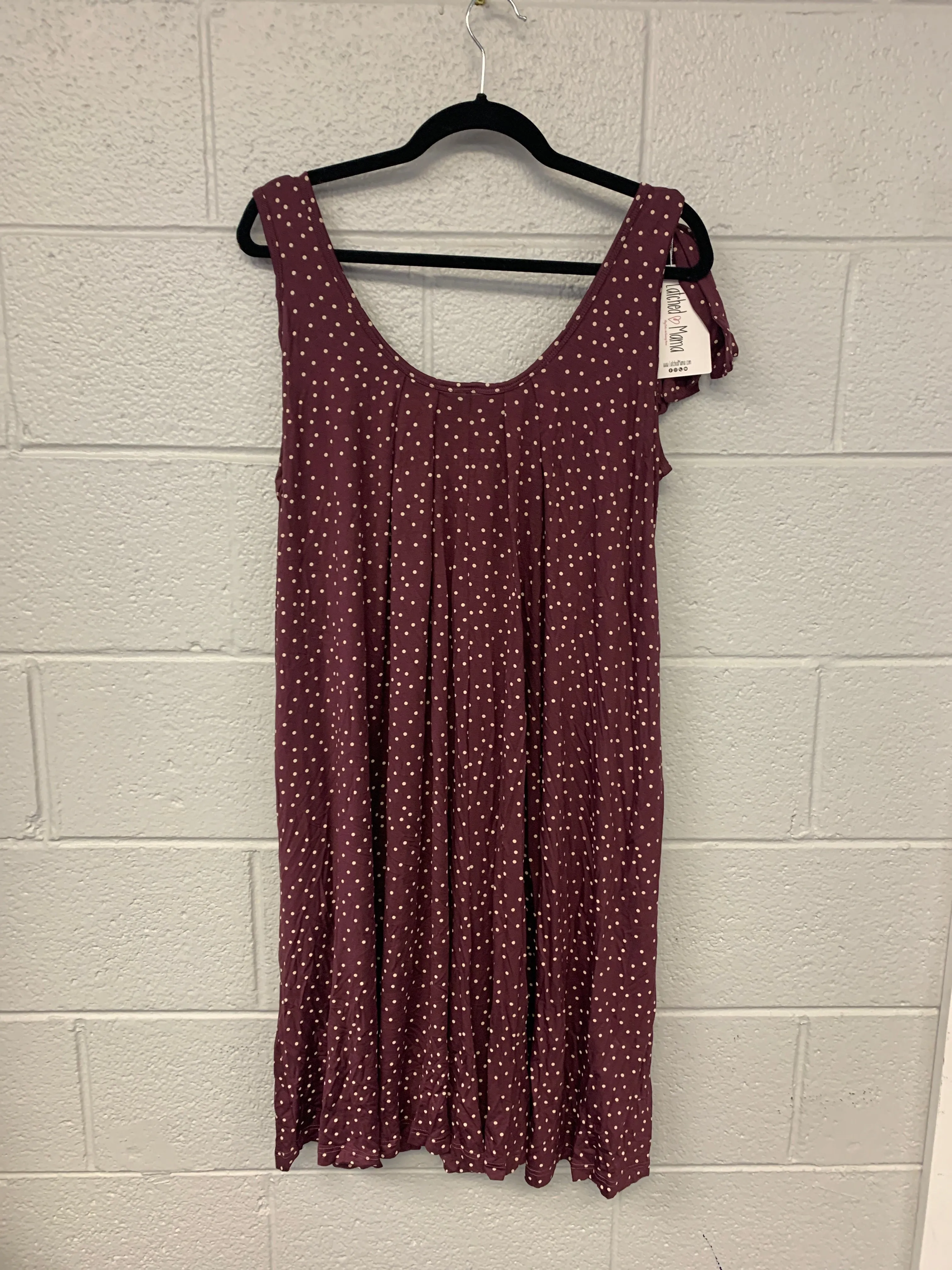 Outlet 7200 - The Momper® Printed Nursing Romper - Wine Dots - Standard