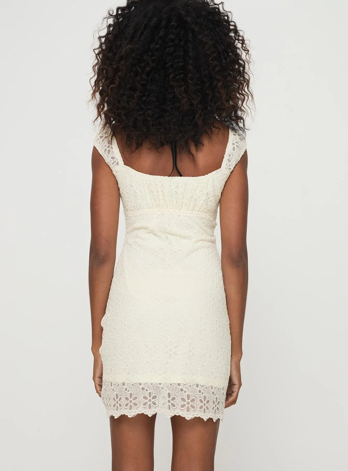 Quillon Mini Dress Cream