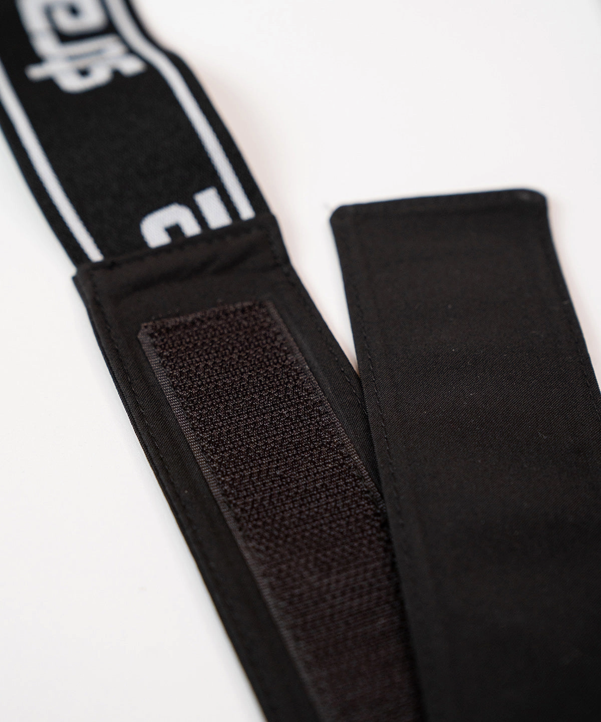 Removable Suspender