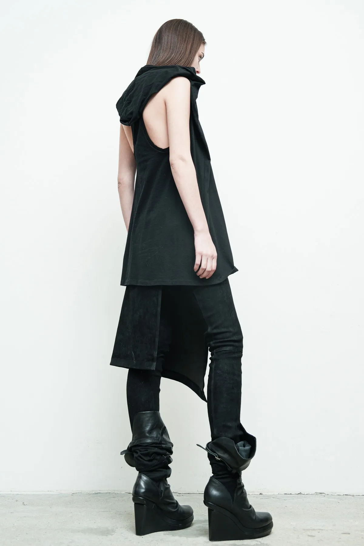 Thea Tank
