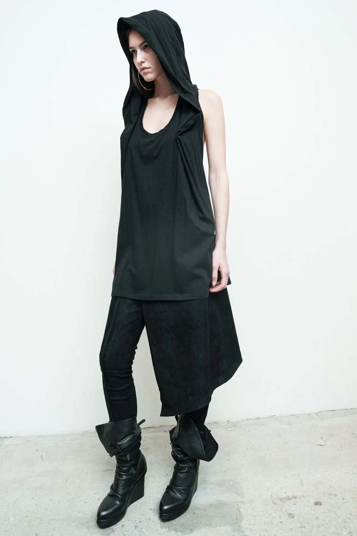 Thea Tank