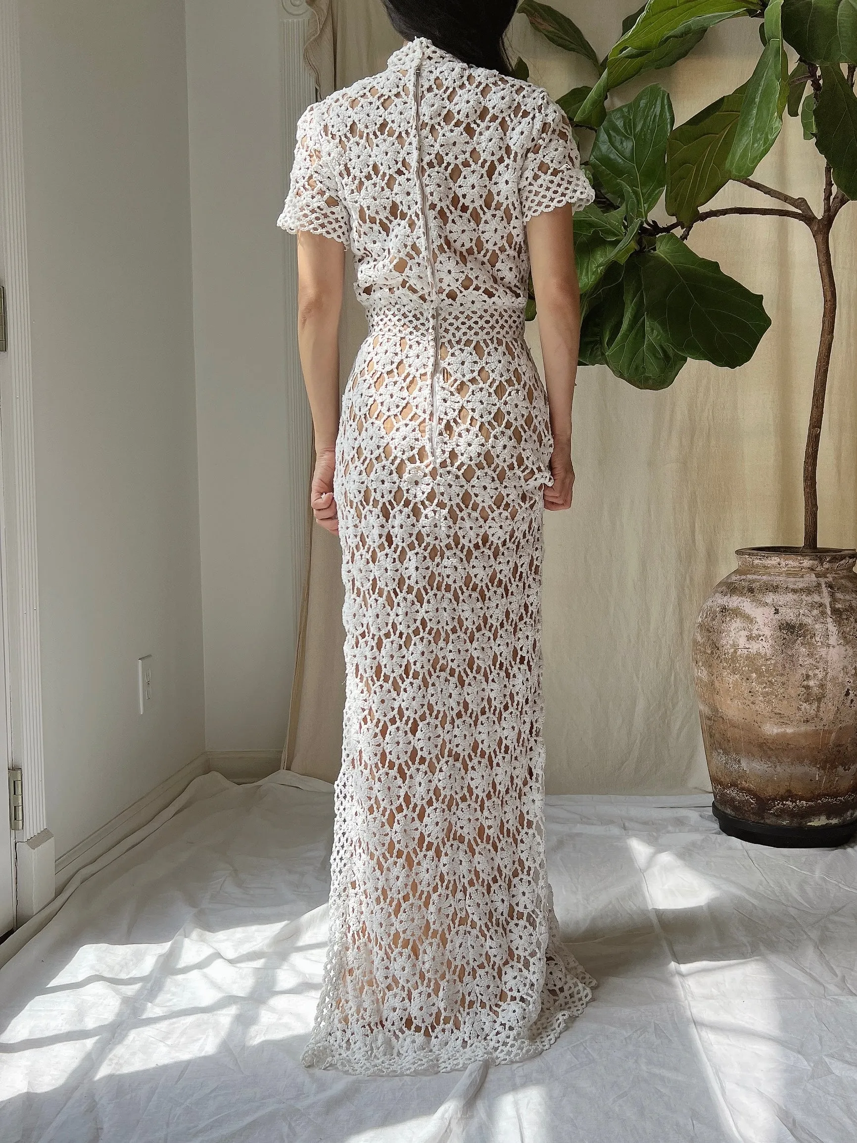 Vintage Mock Neck Crochet Dress - XS