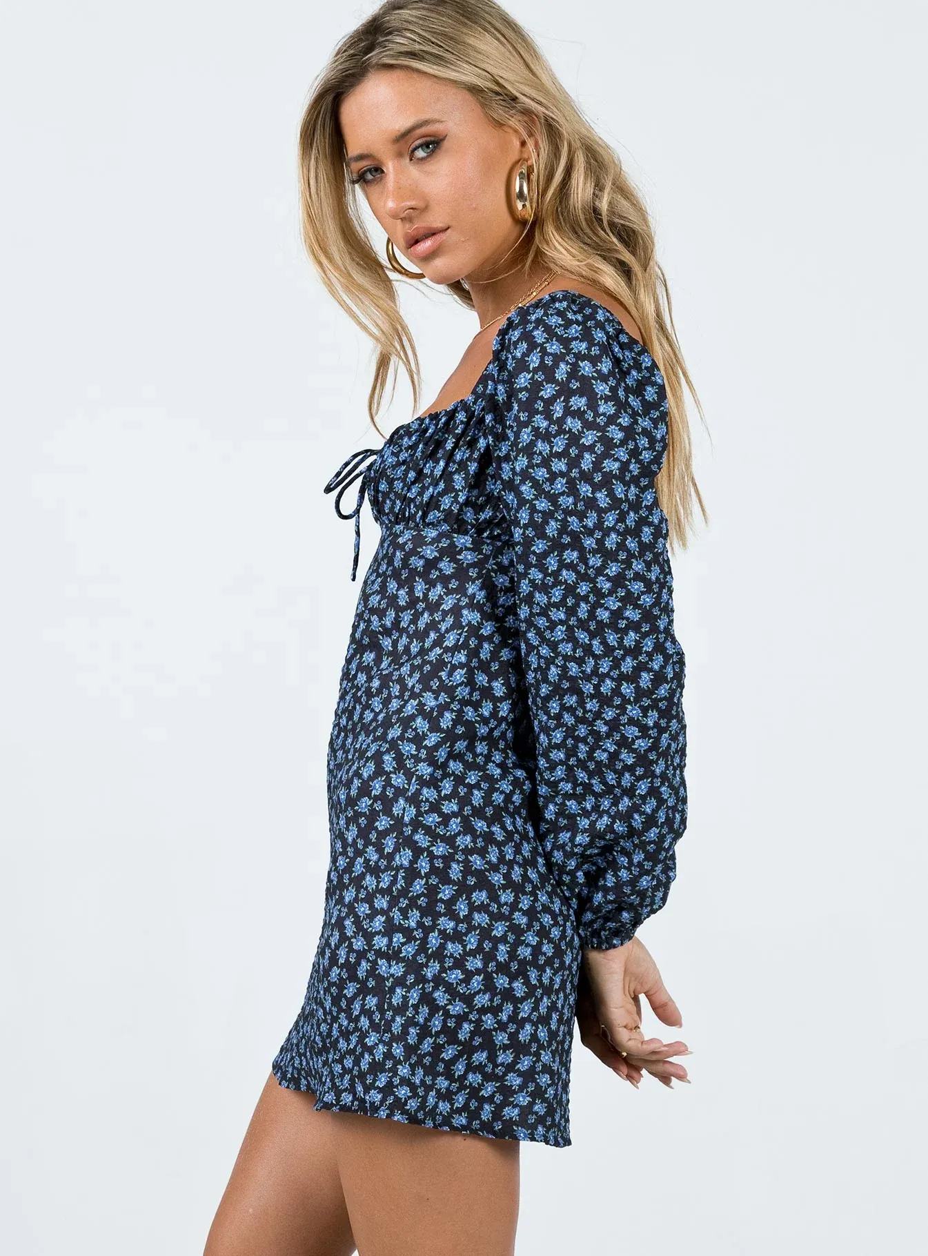 Yallara Long Sleeve Mini Dress Black / Floral